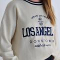 Anna pull beige los angeles bleu marine zoom