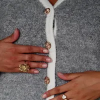 Bague dore grande fleur