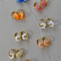 Boucles d oreilles petites fleurs
