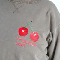 Lena sweat marron motif cerise et ecriture zoom devant