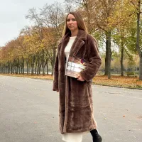Manteau fourrure marron