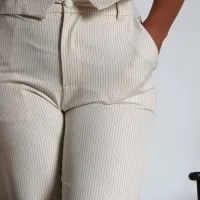 Pantalon beige tailleur jade