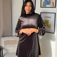 Robe noir courte paillette face