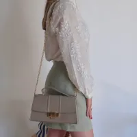 Sac beige porte e paule