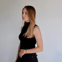 Top noir romy profil